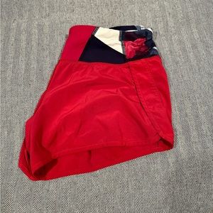 Lululemon running short
